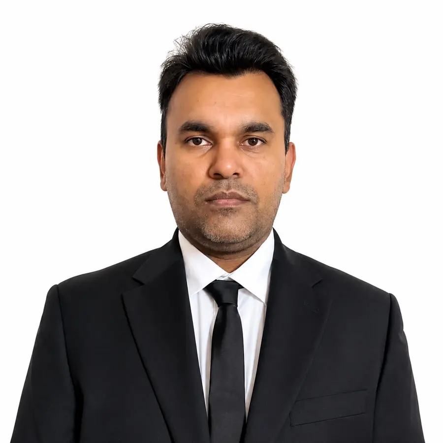 Abdurrehman Malik, Professional Chauffeur